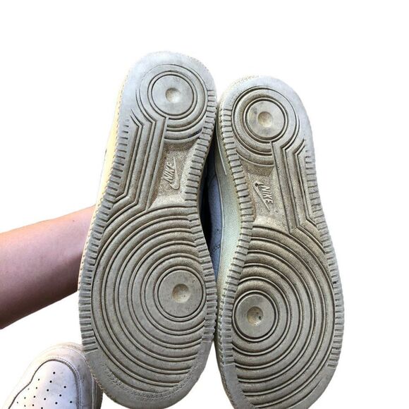 RARE 2017 Nike Air Force 1 GS 'Vast Grey' Size 7.5 - Picture 5 of 16